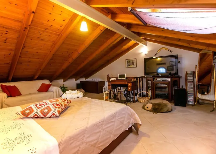 Villa Aloelia - 3Bd,Garden & Bbq Near Corfu Town Дом отдыха Alepou