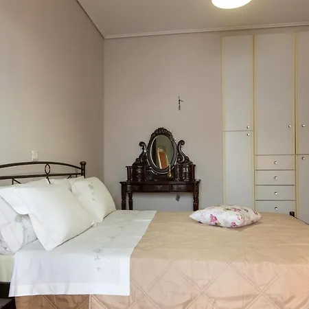 Villa Aloelia - 3Bd,Garden & Bbq Near Corfu Town Nyaraló
