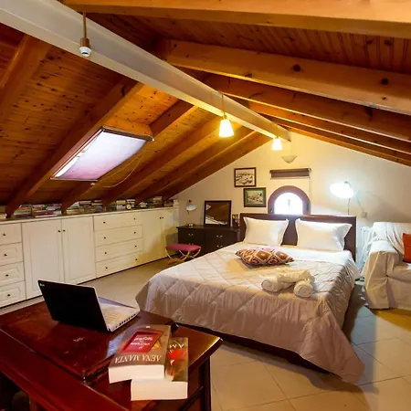 Villa Aloelia - 3Bd,Garden & Bbq Near Corfu Town Nyaraló